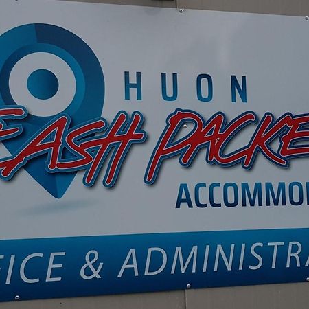 Franklin Huon Flash Packers מראה חיצוני תמונה